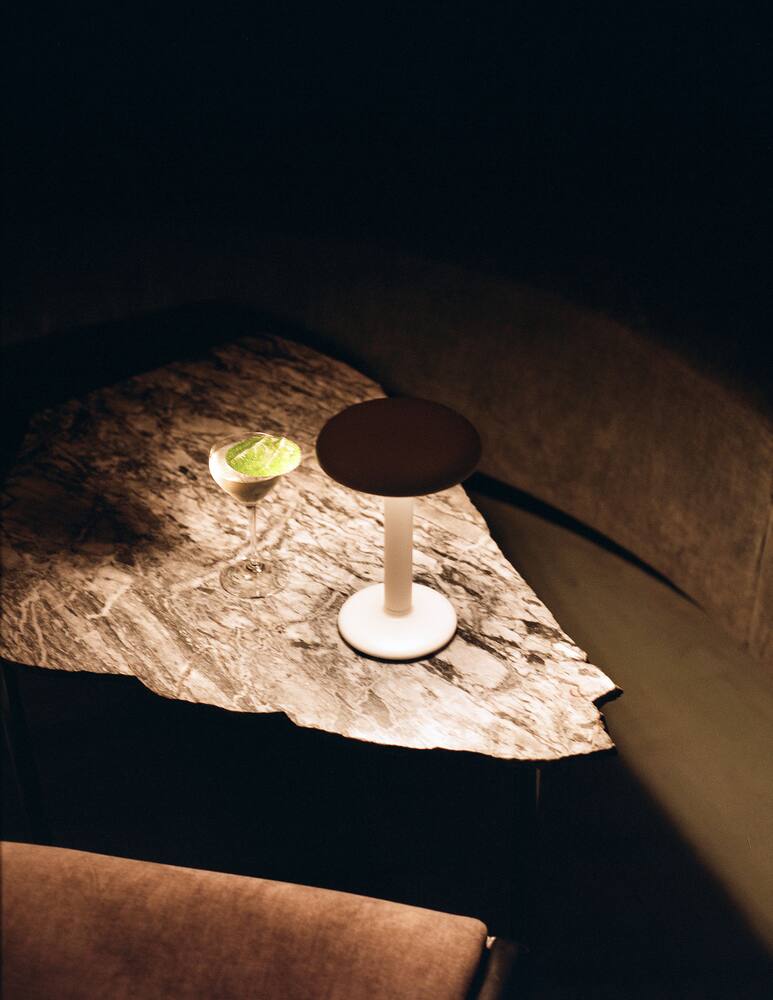 rinascente Flos Gustave Matte Res. T-Led 27K Table Lamp