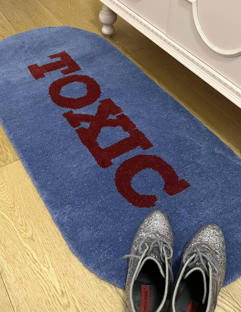 rinascente Spaghetti Rugs Toxic Rug L - Light blue