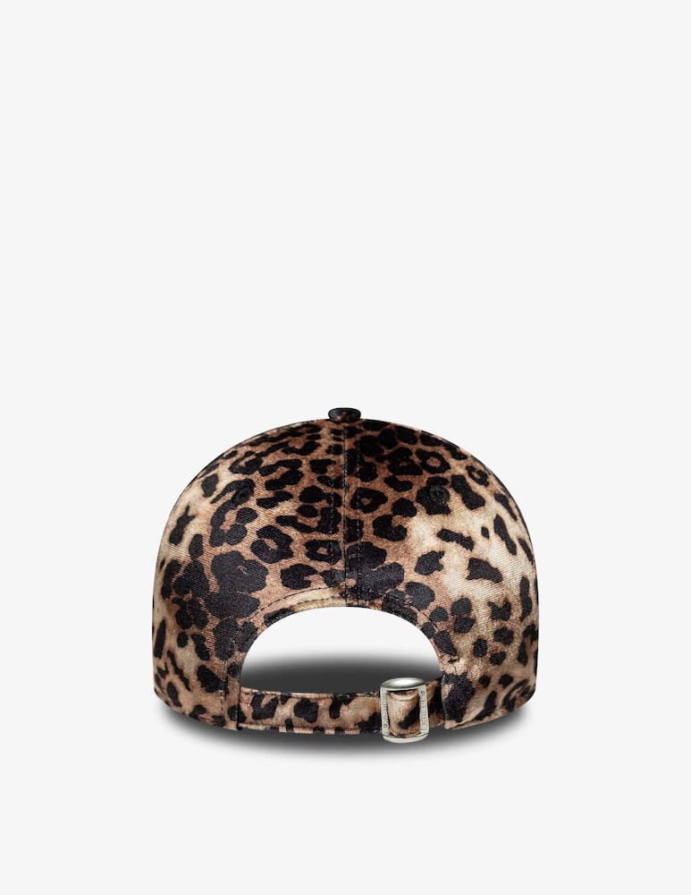 New Era Cappello in velluto leopardato 9Forty - immagine 4 New Era Cappello in velluto leopardato 9Forty - immagine 4
