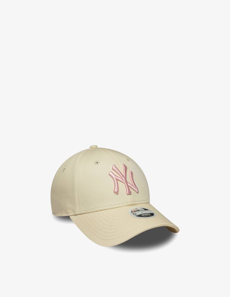 New Era League essentials cap 9Forty - picture 1 New Era League essentials cap 9Forty - picture 1