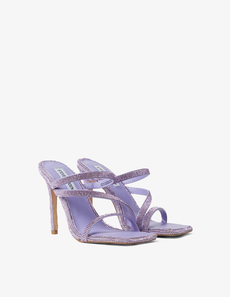 Steve Madden Annual crossed shoes - picture 3