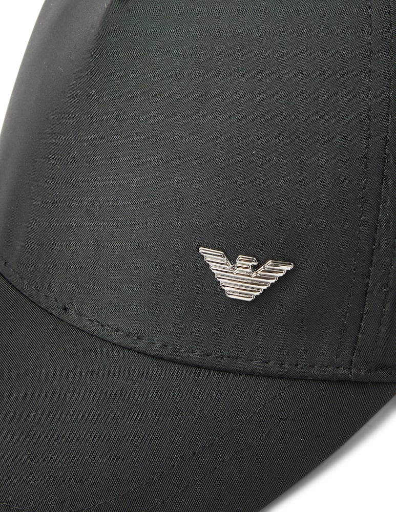 rinascente Emporio Armani Cappello baseball con aquila in metallo