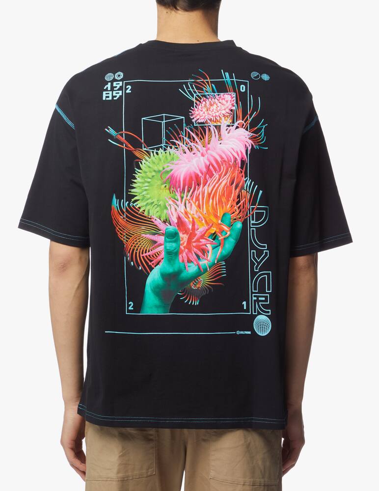Dolly Noire Anemone over size t-shirt - picture 3 Dolly Noire Anemone over size t-shirt - picture 3