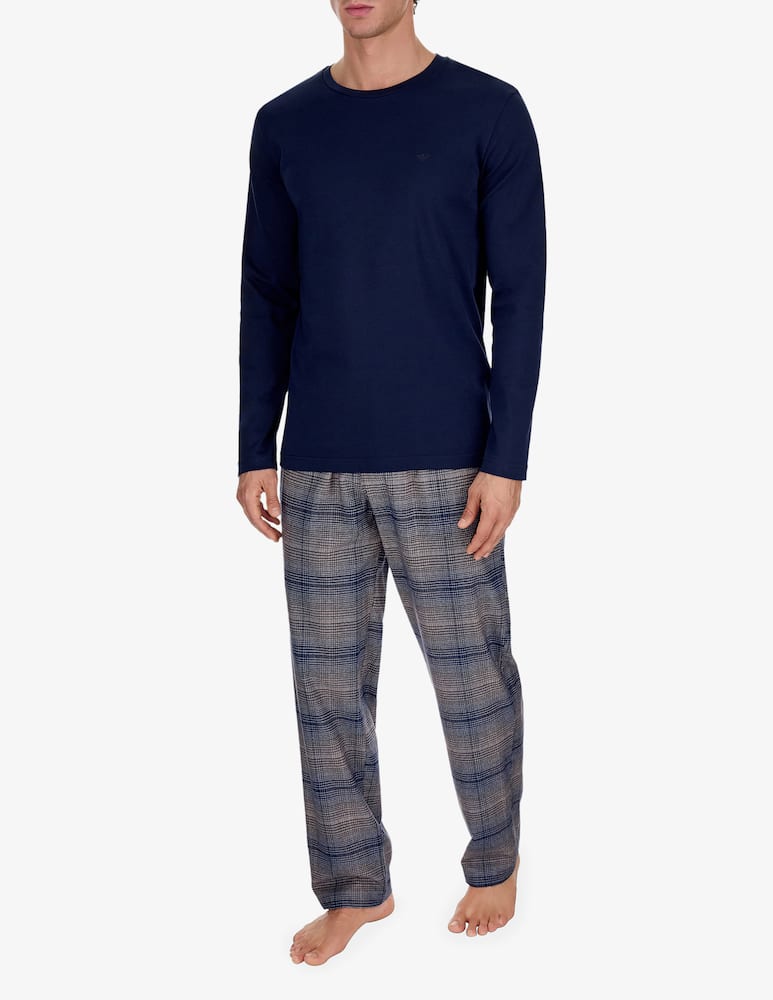 Emporio Armani Long pyjama set in yarn-dyed flannel - picture 2 Emporio Armani Long pyjama set in yarn-dyed flannel - picture 2