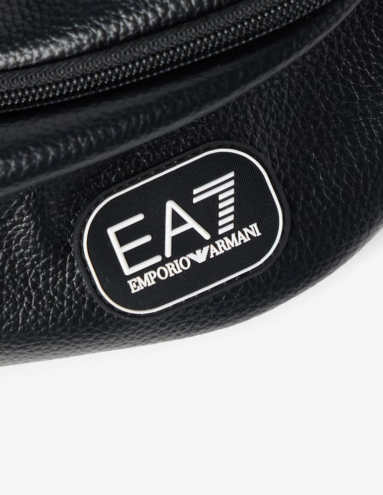 rinascente EA7 Marsupio con logo Train