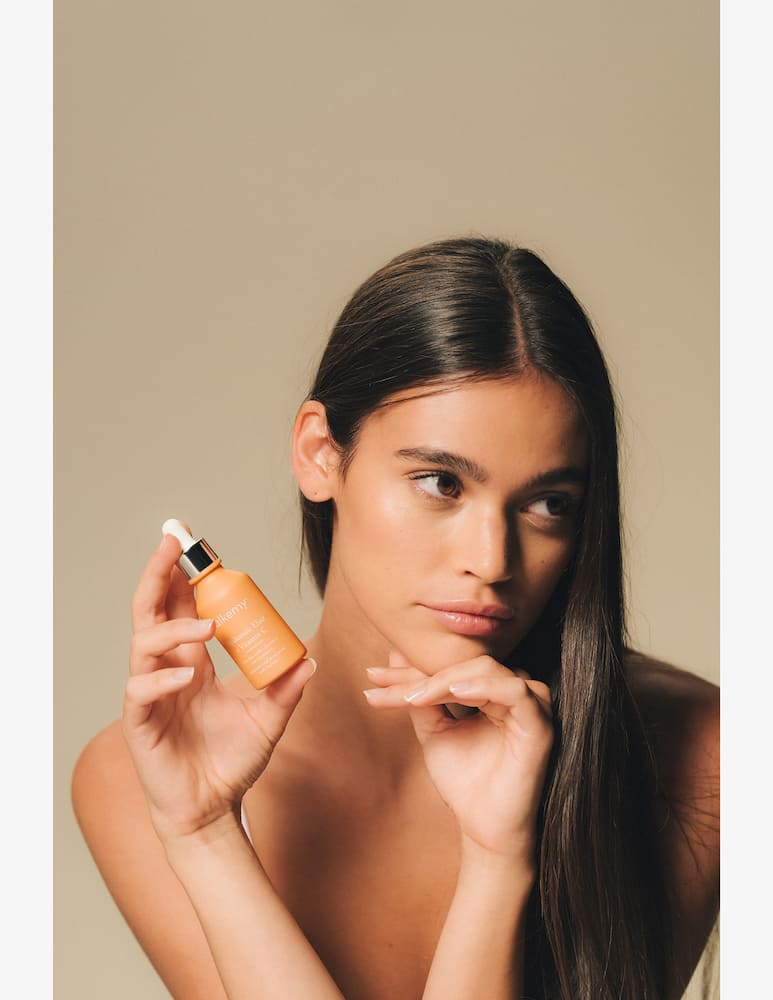 alkemy Hyaluronic Elisir + Vitamin C - immagine 4 alkemy Hyaluronic Elisir + Vitamin C - immagine 4