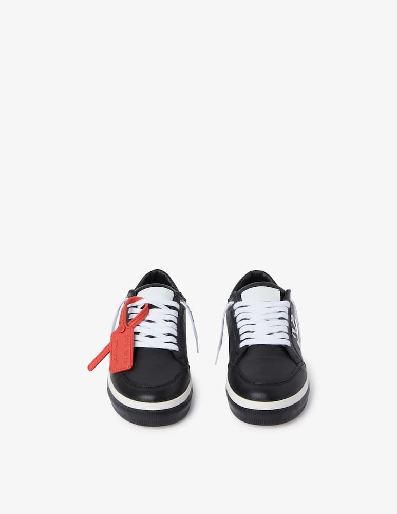 Off-White New low vulcanized leather sneakers - picture 3 Off-White New low vulcanized leather sneakers - picture 3