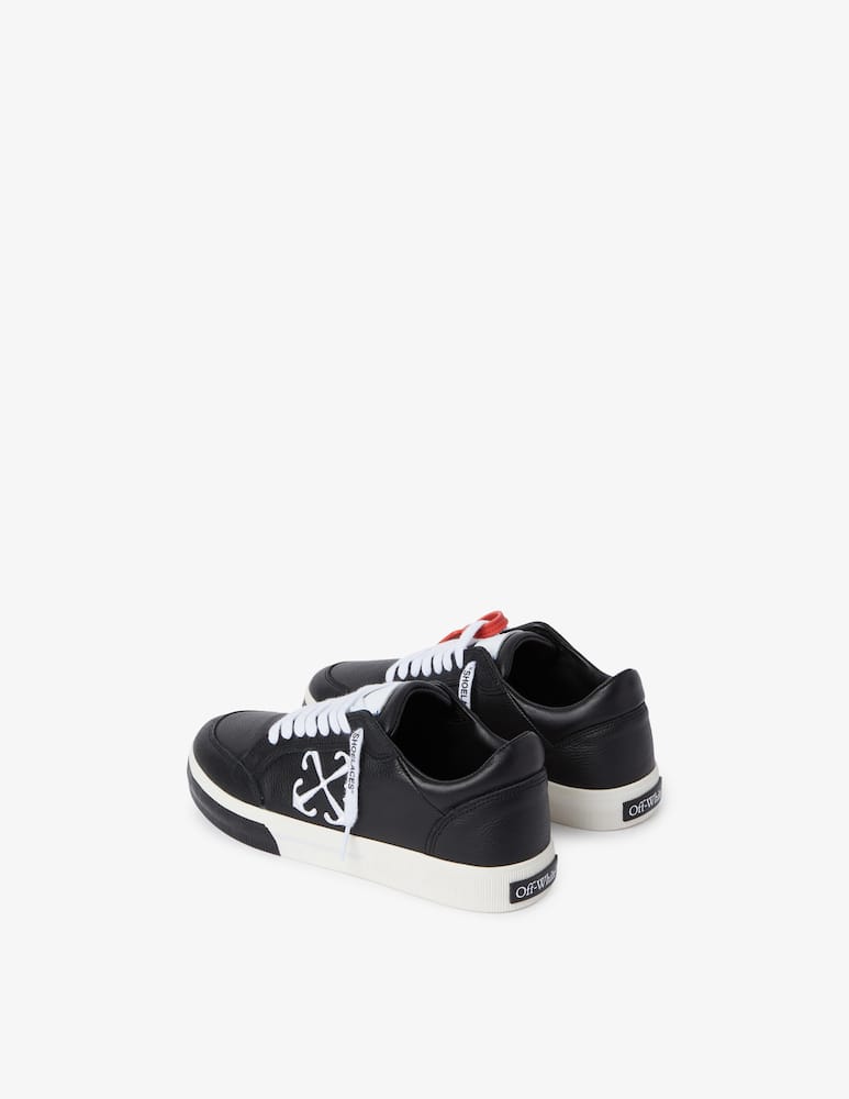 Off-White New low vulcanized leather sneakers - picture 4 Off-White New low vulcanized leather sneakers - picture 4