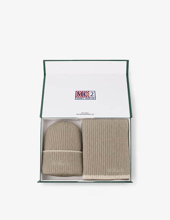 MC2 Saint Barth - Set cappello e sciarpa in lana - €139,00