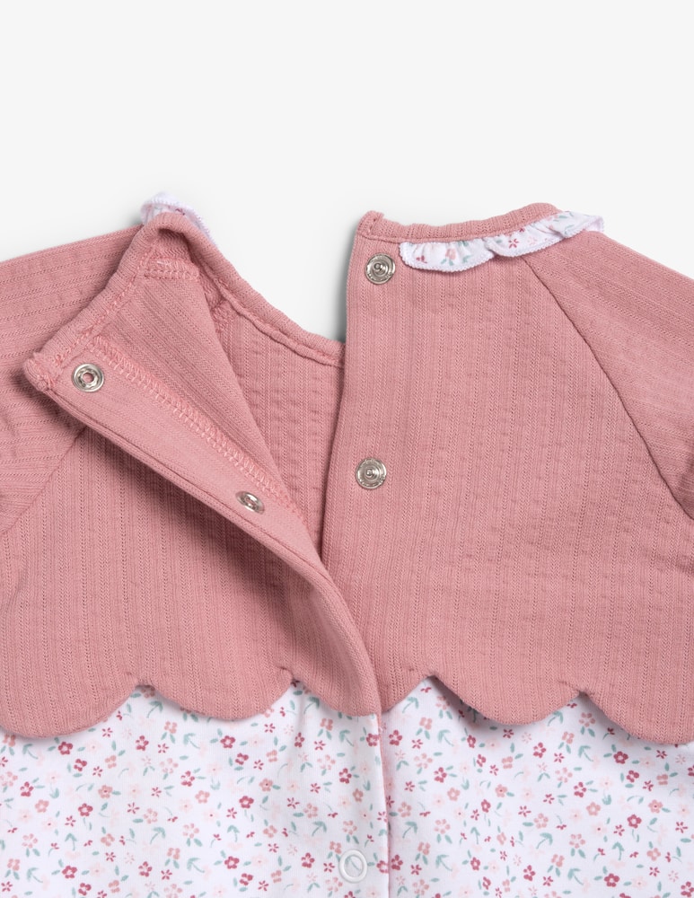 Chicco Floral scallop sleepsuit - picture 4