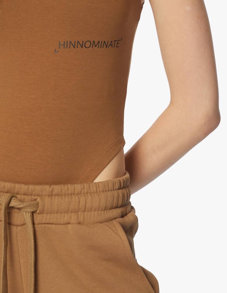 HINNOMINATE Body smanicato con stampa - immagine 5 HINNOMINATE Body smanicato con stampa - immagine 5