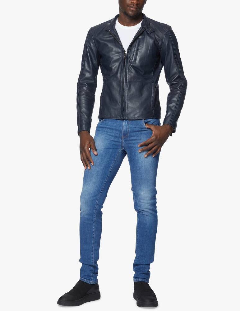 rinascente Trussardi 370 close  light cross jeans