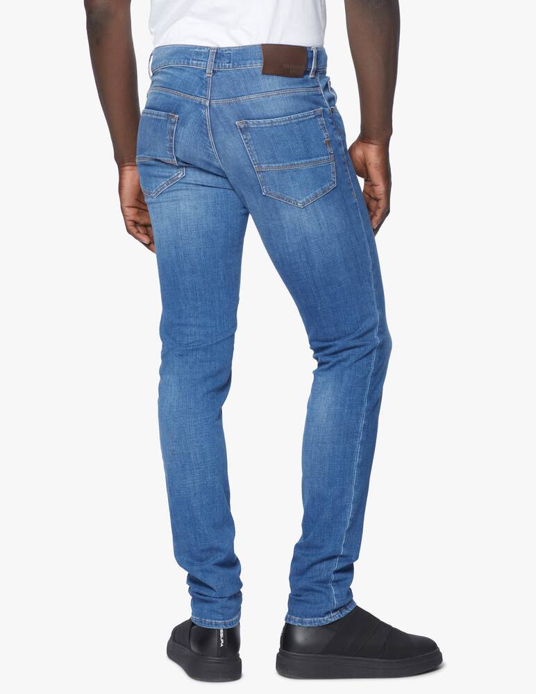 rinascente Trussardi 370 close  light cross jeans