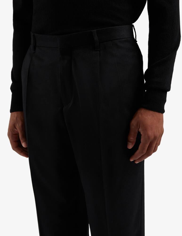 Lardini 2 pleats regular fit Trousers - picture 4 Lardini 2 pleats regular fit Trousers - picture 4
