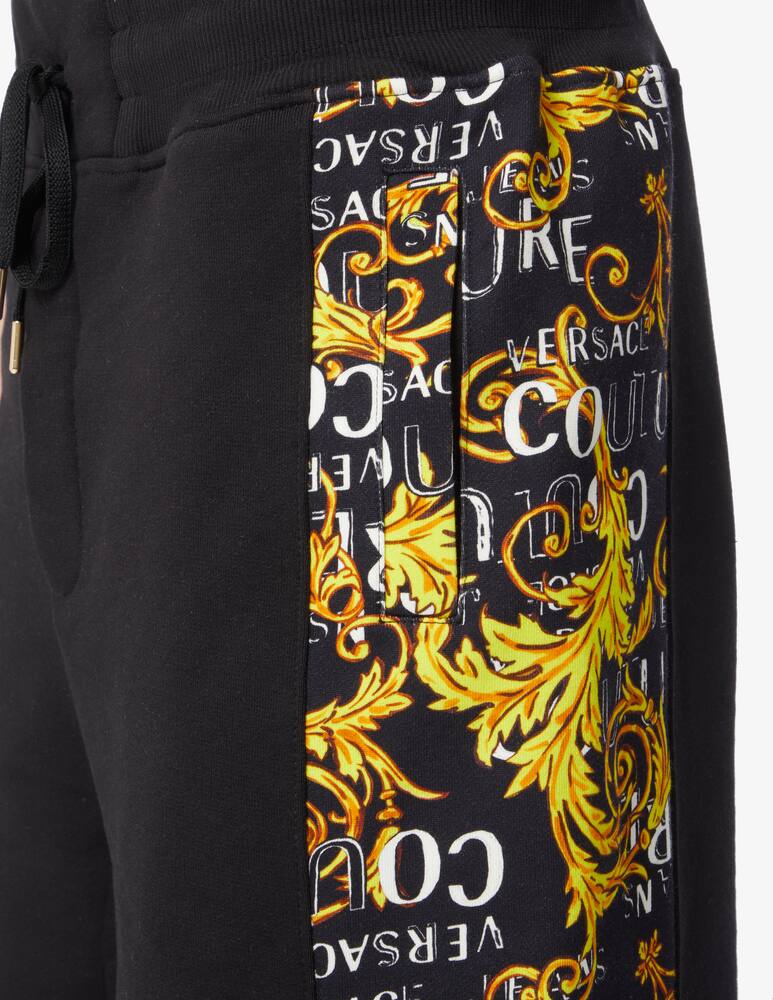 Versace Jeans Couture Couture bermuda pants with logo - picture 4 Versace Jeans Couture Couture bermuda pants with logo - picture 4
