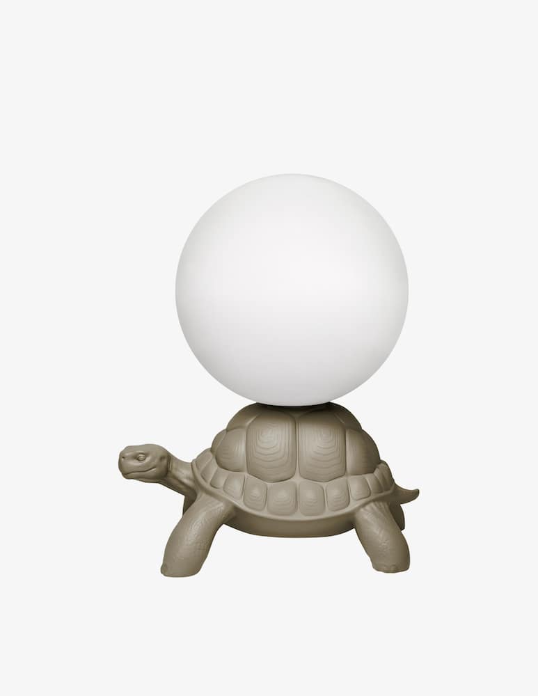 Qeeboo Turtle Carry Lampada Da Terra Grigio Tortora - immagine 3 Qeeboo Turtle Carry Lampada Da Terra Grigio Tortora - immagine 3
