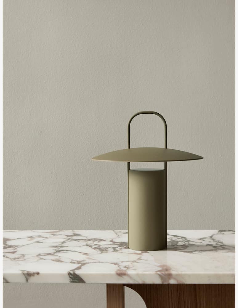 Audo Copenhagen Lampada portatile Ray - immagine 5