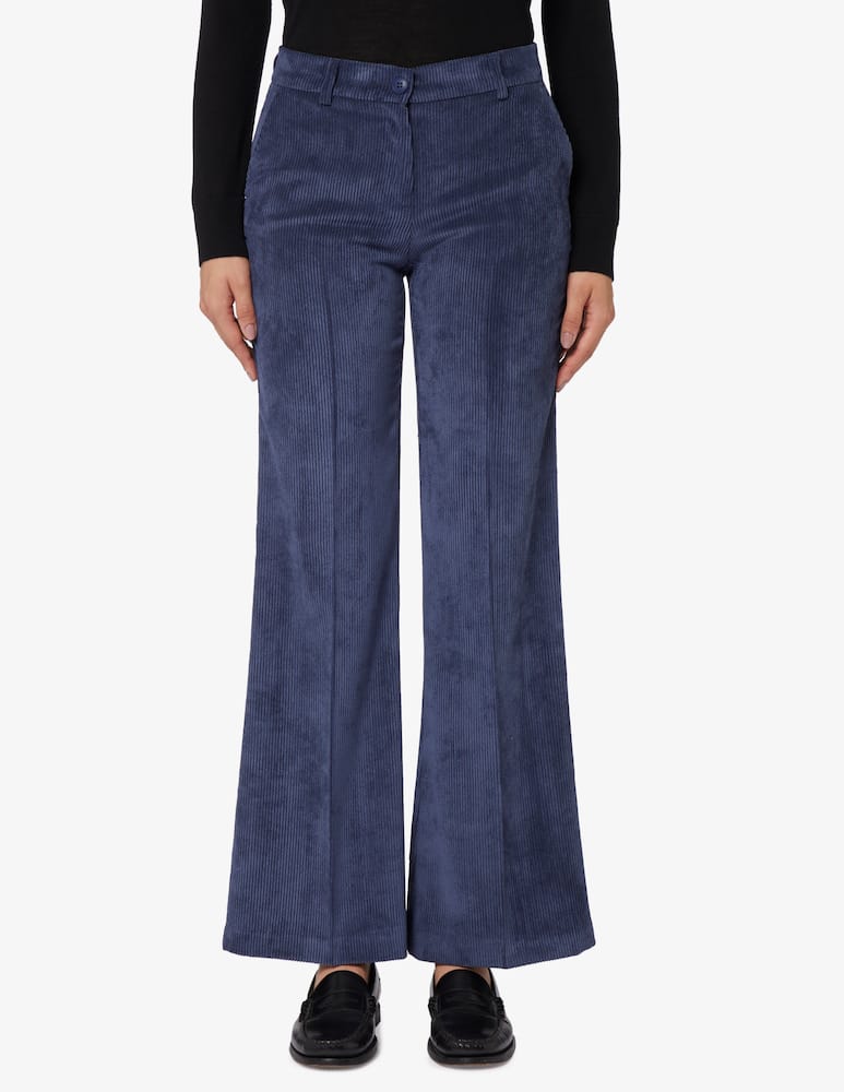 Elizabeth Ascot Flazer trousers - picture 1 Elizabeth Ascot Flazer trousers - picture 1