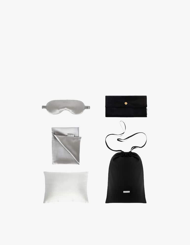 By Dariia Day Set Da Viaggio In Seta - immagine 1 By Dariia Day Set Da Viaggio In Seta - immagine 1