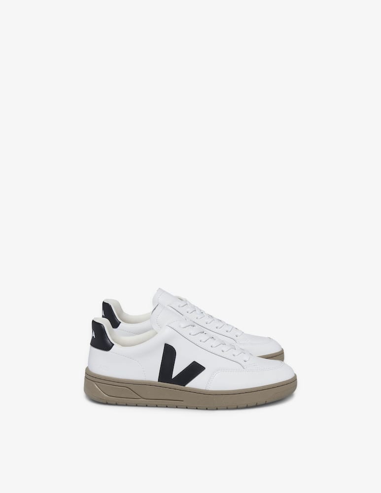 Veja Sneakers v-12 - picture 1 Veja Sneakers v-12 - picture 1