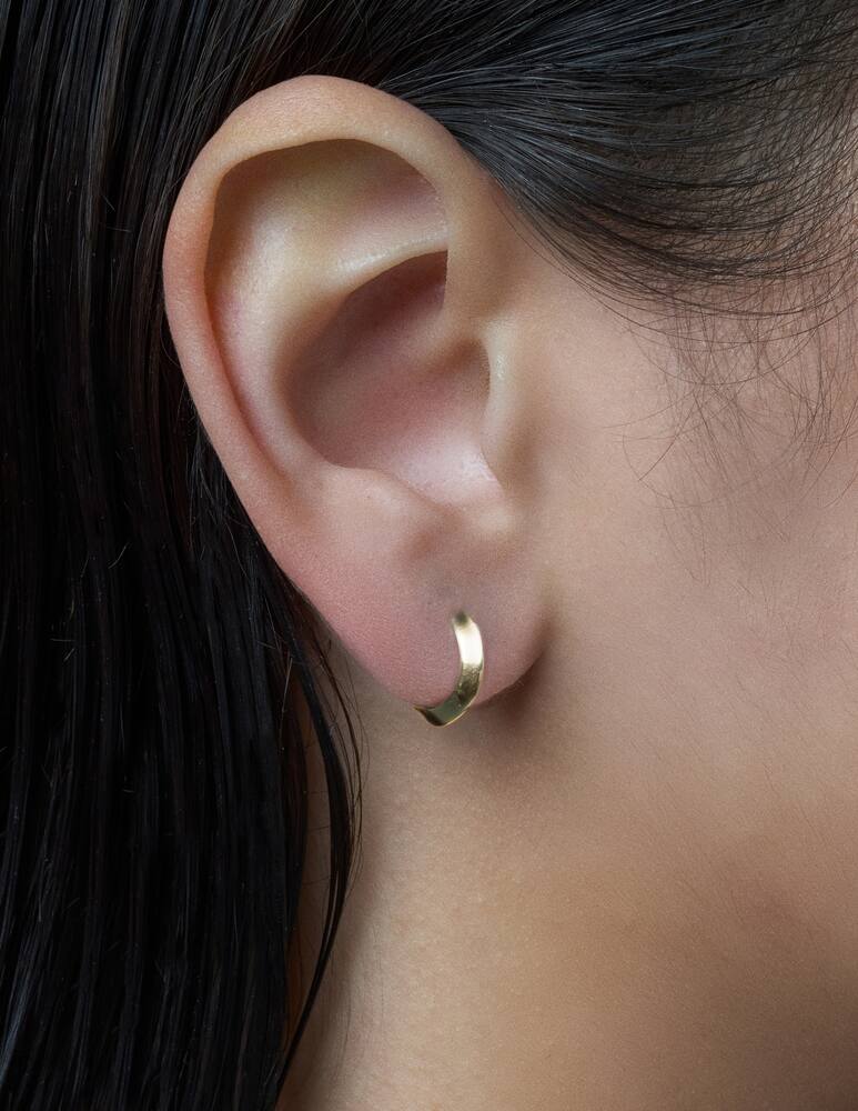 rinascente LAG World Orecchino singolo a cerchio con triangolo mini lil Artic