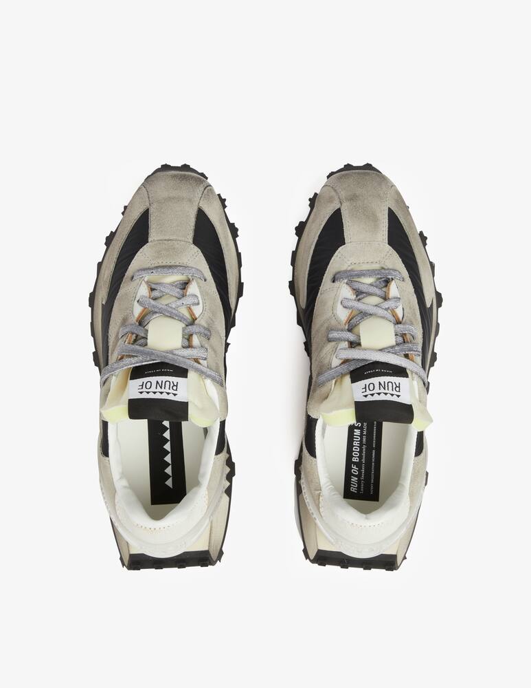 Run Of Carbonifera leather low-top sneakers - white - picture 3 Run Of Carbonifera leather low-top sneakers - white - picture 3
