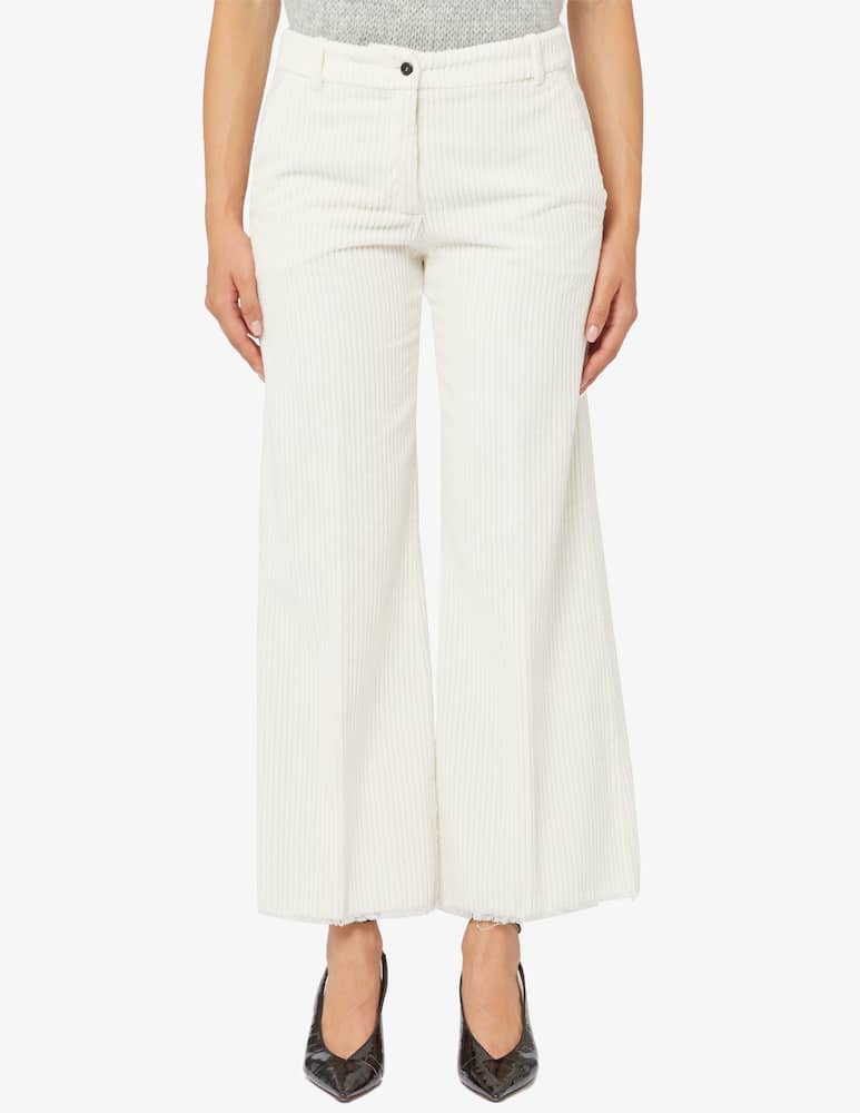 Rosso35 Pantaloni cropped - immagine 1 Rosso35 Pantaloni cropped - immagine 1