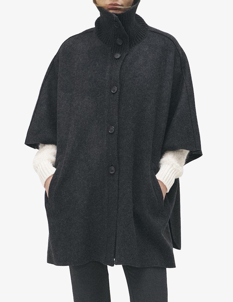 rinascente Rosso35 Collar knit cape