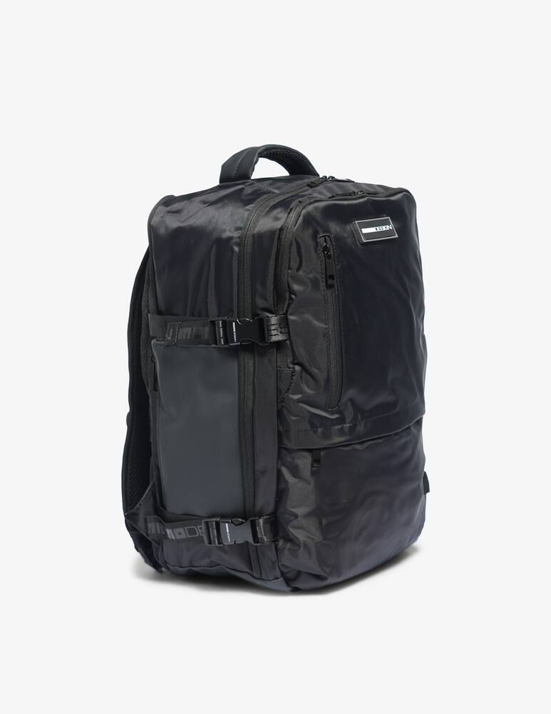 rinascente Momo Design Shuttle