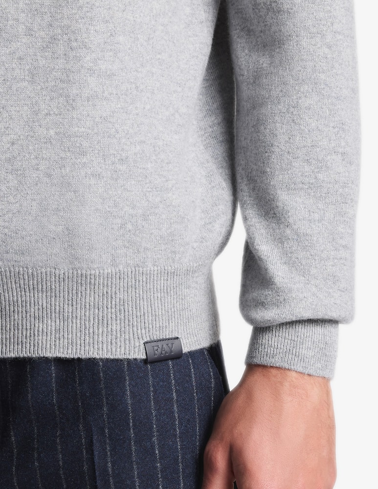 Fay Cashmere crewneck jumper - picture 4 Fay Cashmere crewneck jumper - picture 4