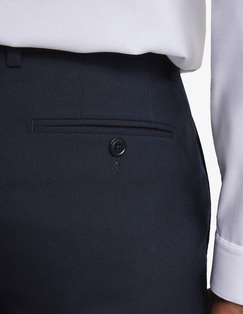 Fay Crease-resistant travel trousers - picture 4 Fay Crease-resistant travel trousers - picture 4