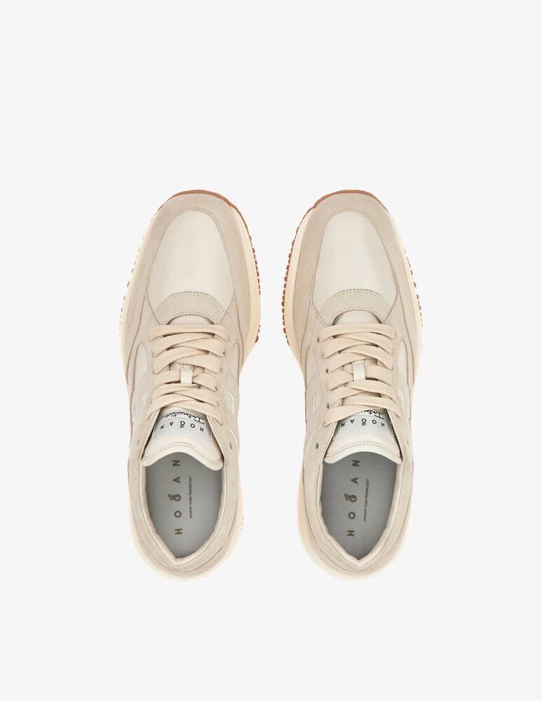 rinascente Hogan Sneakers Interactive