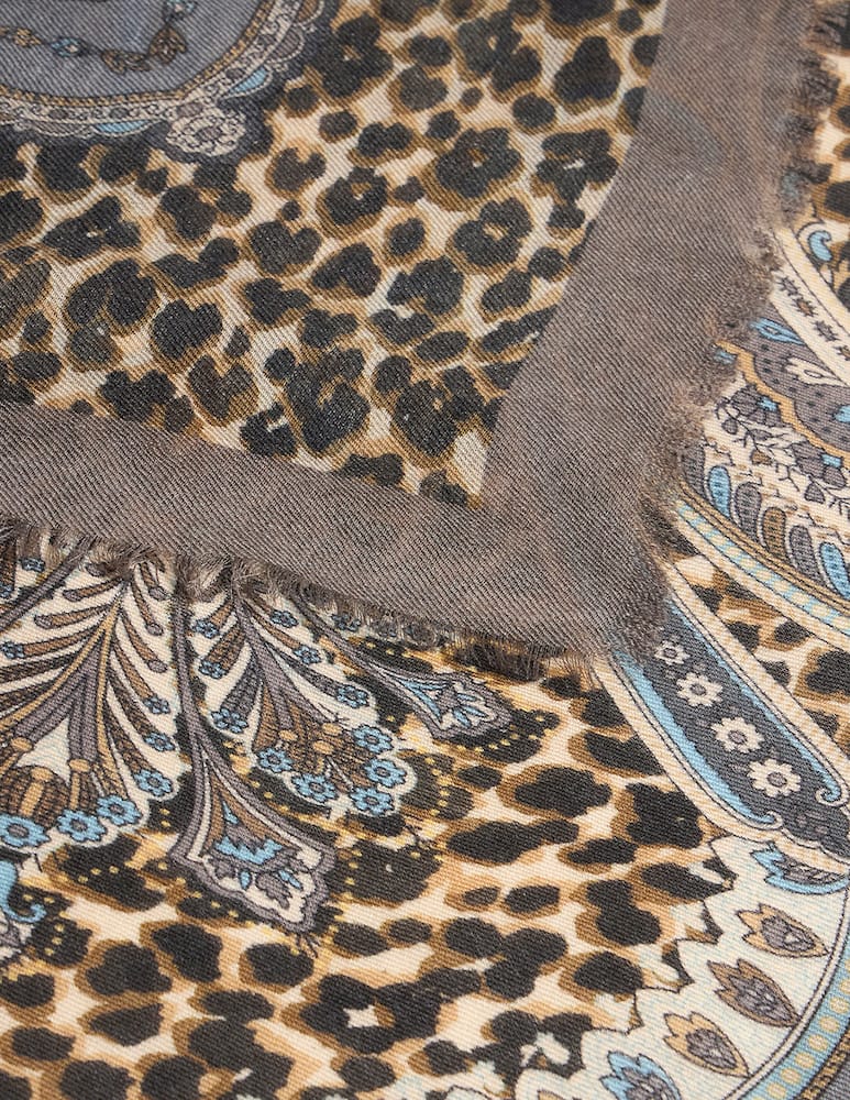 rinascente ETRO Wool, cashmere and silk shawl with leopard motif