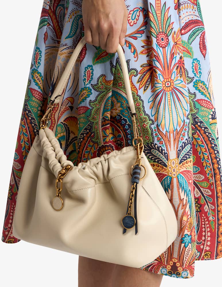 rinascente ETRO Charm in nappa con catena e moneta pegaso