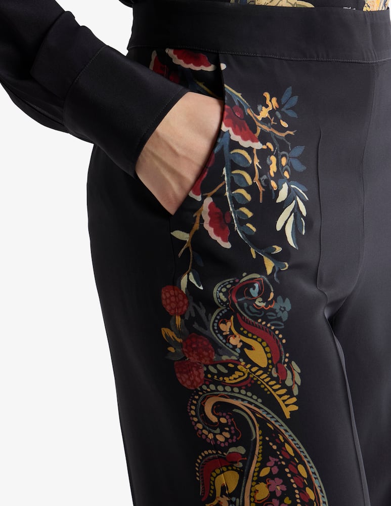 ETRO Silk trousers with placed floral paisley print - picture 4 ETRO Silk trousers with placed floral paisley print - picture 4