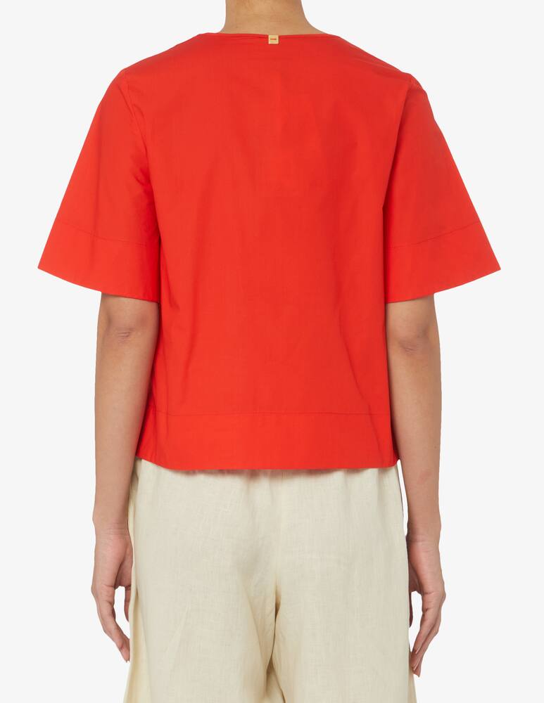 Manila Grace V neck blouse - picture 2 Manila Grace V neck blouse - picture 2