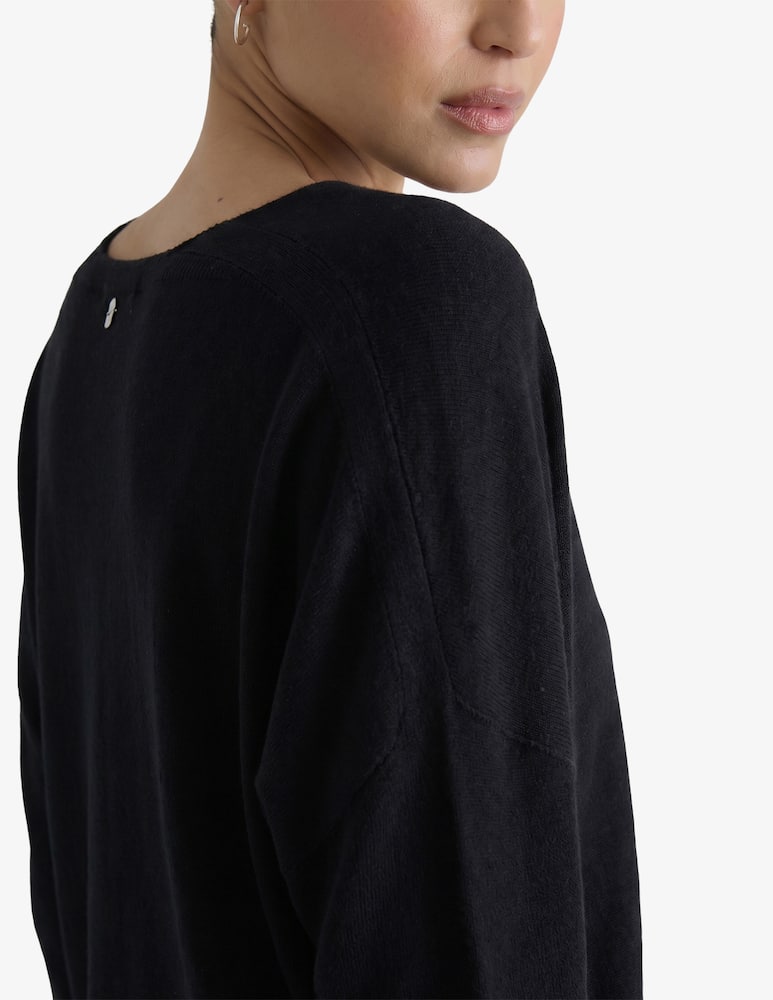Manila Grace V-neck jumper - picture 2 Manila Grace V-neck jumper - picture 2