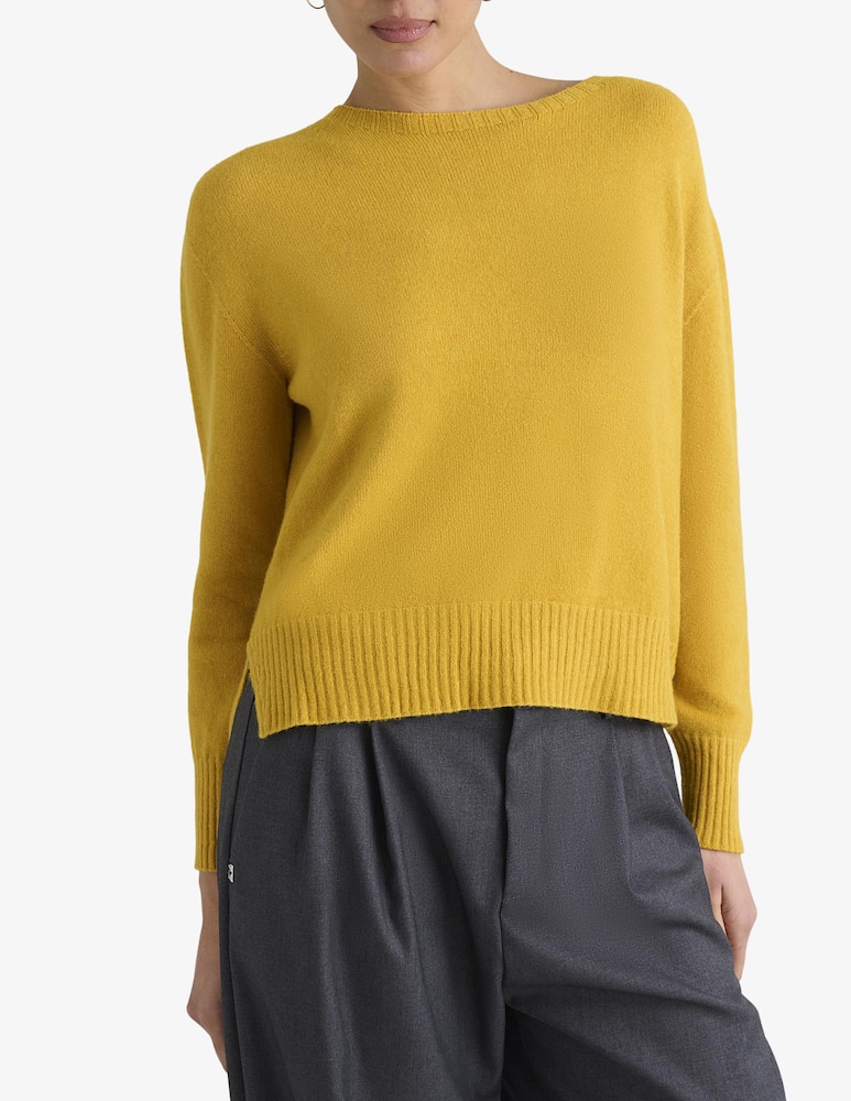 Manila Grace Boat neck jumper - picture 1 Manila Grace Boat neck jumper - picture 1