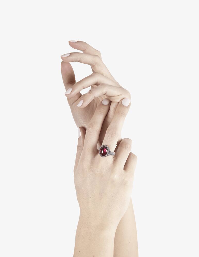 rinascente NOVE25 Chevalier Ovale punti corindone