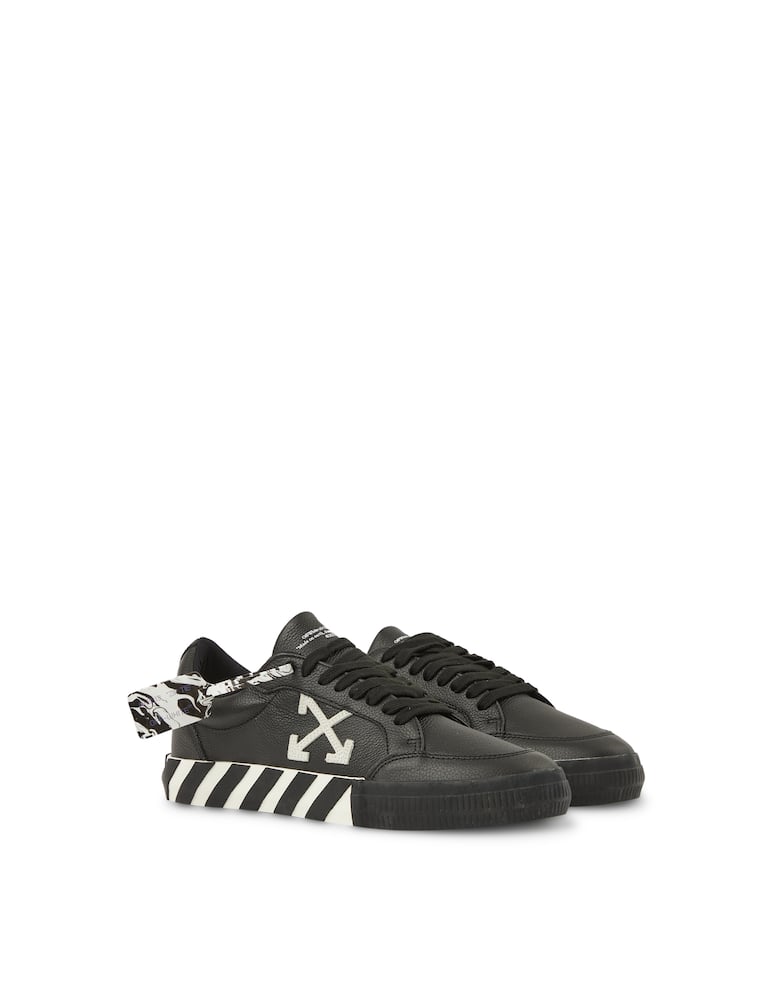 rinascente Off-White Sneaker vulcanized leather low - black