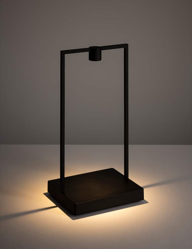 Artemide Lampada da tavolo Curiosity 36 - immagine 1 Artemide Lampada da tavolo Curiosity 36 - immagine 1