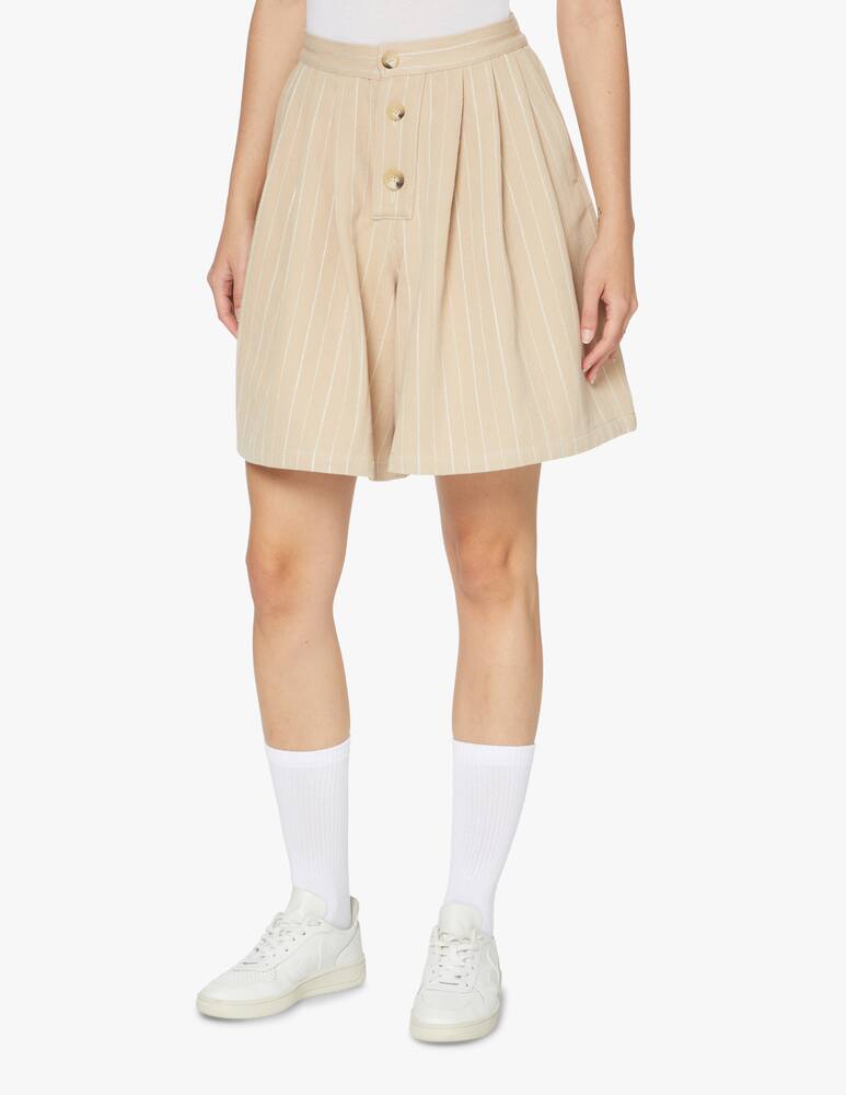 Opening Ceremony Pinstripe Bermuda shorts with pleats - white - picture 2 Opening Ceremony Pinstripe Bermuda shorts with pleats - white - picture 2