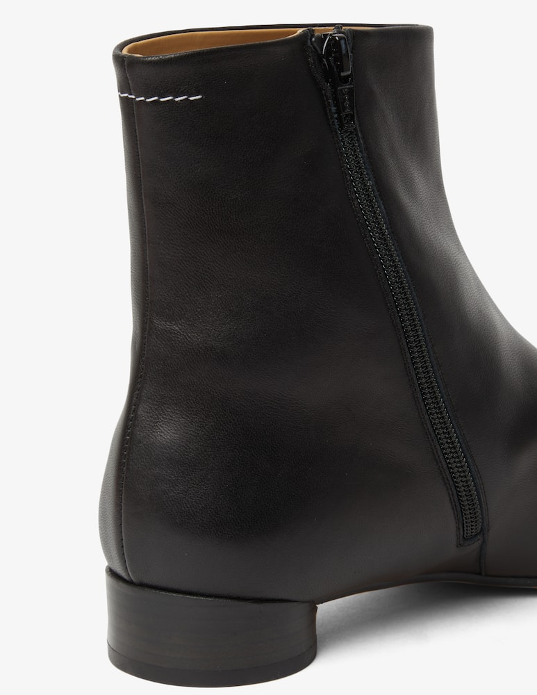MM6 Maison Margiela Ankle boot - picture 2 MM6 Maison Margiela Ankle boot - picture 2