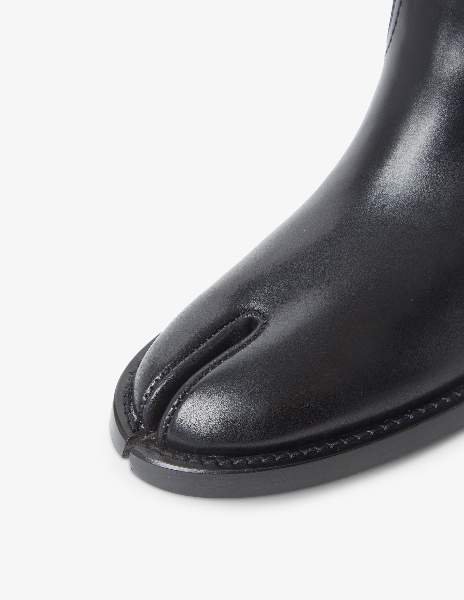 靴 Maison Margiela Made in ITALY Tabi boots Shop Maison Margiela Tabi boots on Rinascente