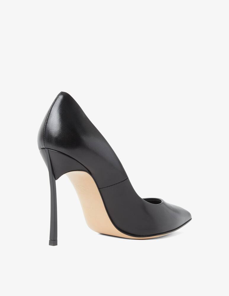 rinascente Casadei Leather pumps
