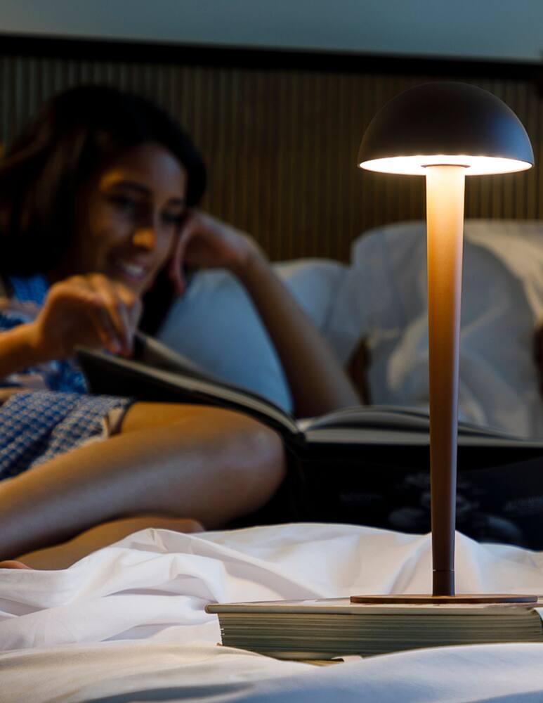 rinascente Blackout Pin Rechargeable Table Lamp