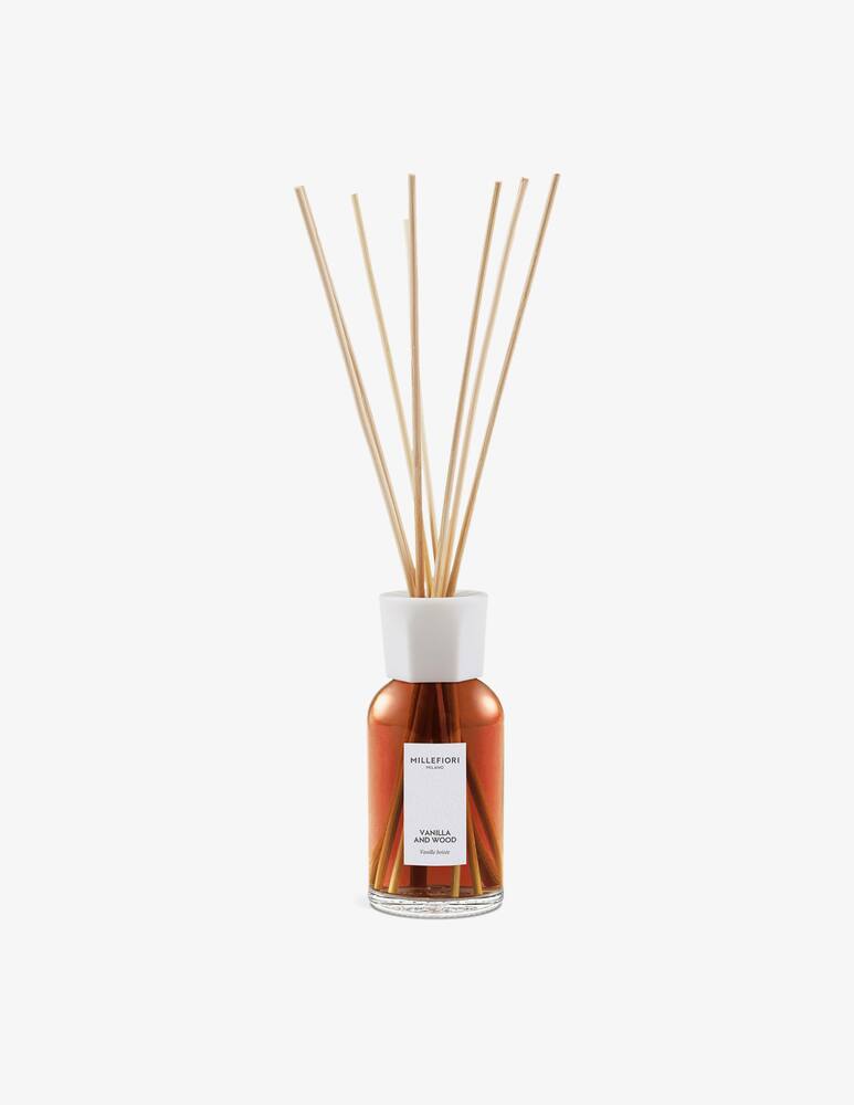 Millefiori Milano Diffusore a bastoncini 250ml Vanilla &Wood - immagine 1 Millefiori Milano Diffusore a bastoncini 250ml Vanilla &Wood - immagine 1