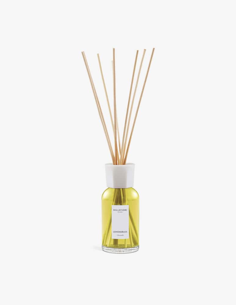Millefiori Milano Diffusore a bastoncini 250 ml Lemongrass - immagine 1 Millefiori Milano Diffusore a bastoncini 250 ml Lemongrass - immagine 1