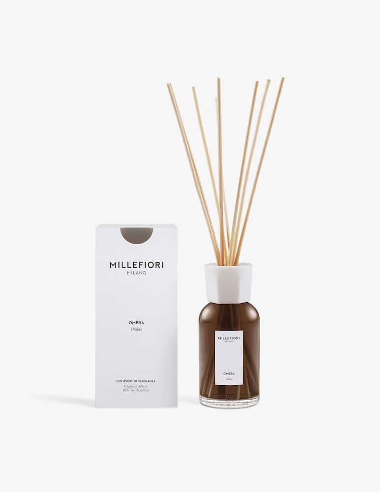 Millefiori Milano Diffusore a bastoncini 250 ml Ombra - immagine 2 Millefiori Milano Diffusore a bastoncini 250 ml Ombra - immagine 2