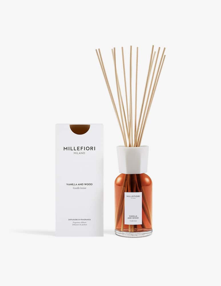 Millefiori Milano Diffusore a bastoncini 500ml Vanilla&Wood - immagine 2 Millefiori Milano Diffusore a bastoncini 500ml Vanilla&Wood - immagine 2